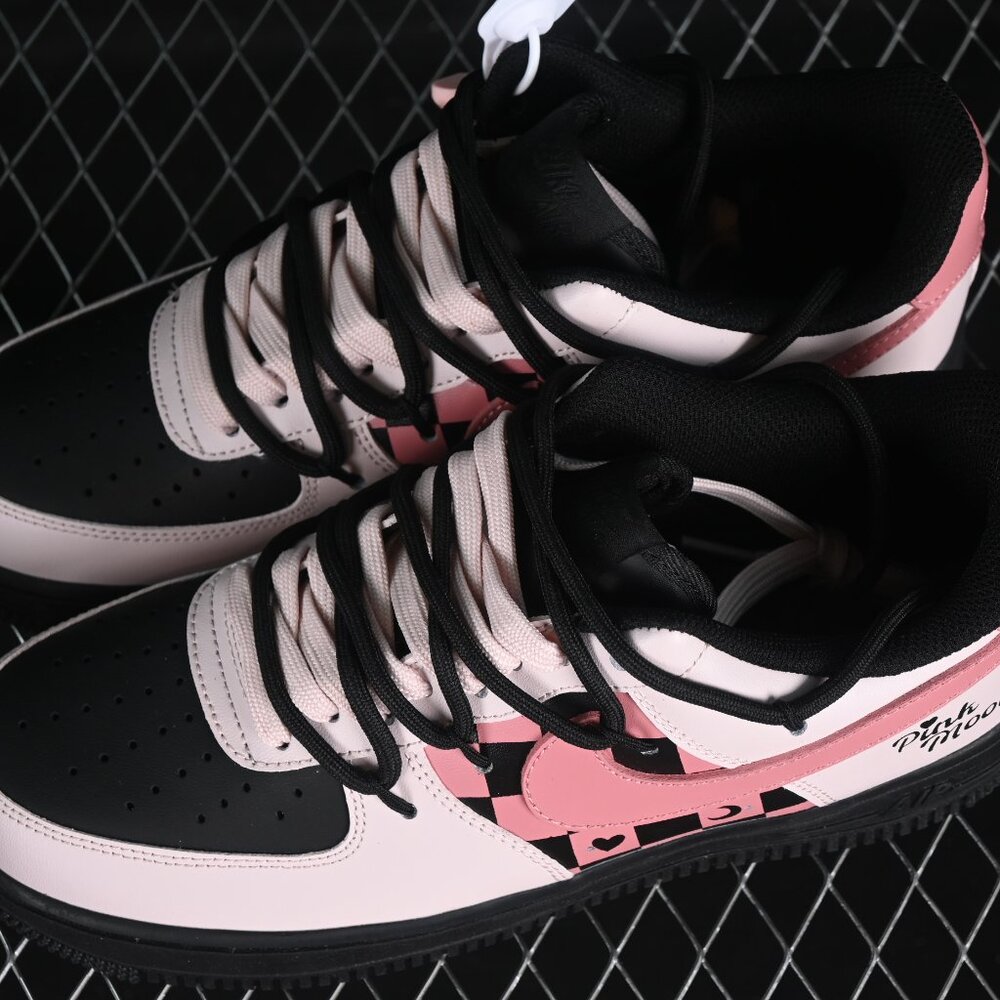 Womens Nike Air Force 1 '07 Pink & Black "Moon Love" Shoes - Picture 1 of 9